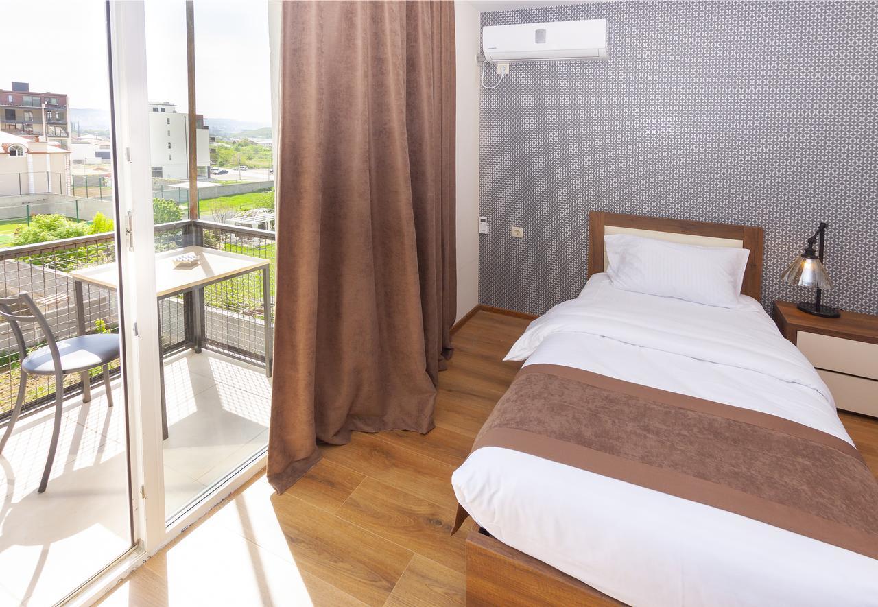 Hotel Amser Tbilisi Exterior photo